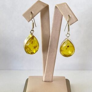 3 for $10 🩷 Bundle Yellow Teardrop Resin Dangle Earrings